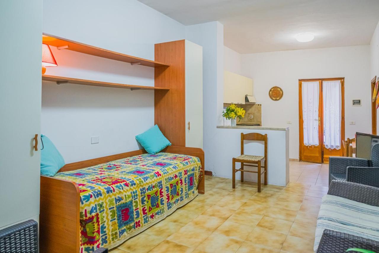 Villa Ariel Vicino La Spiaggia Di Straccoligno Capoliveri  Εξωτερικό φωτογραφία